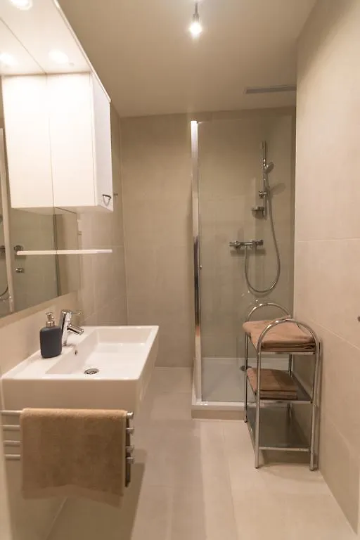 Modern Apartment At Rathaus Vienna