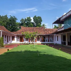  Séjour chez l'habitant Akkara & Ayurveda Inde